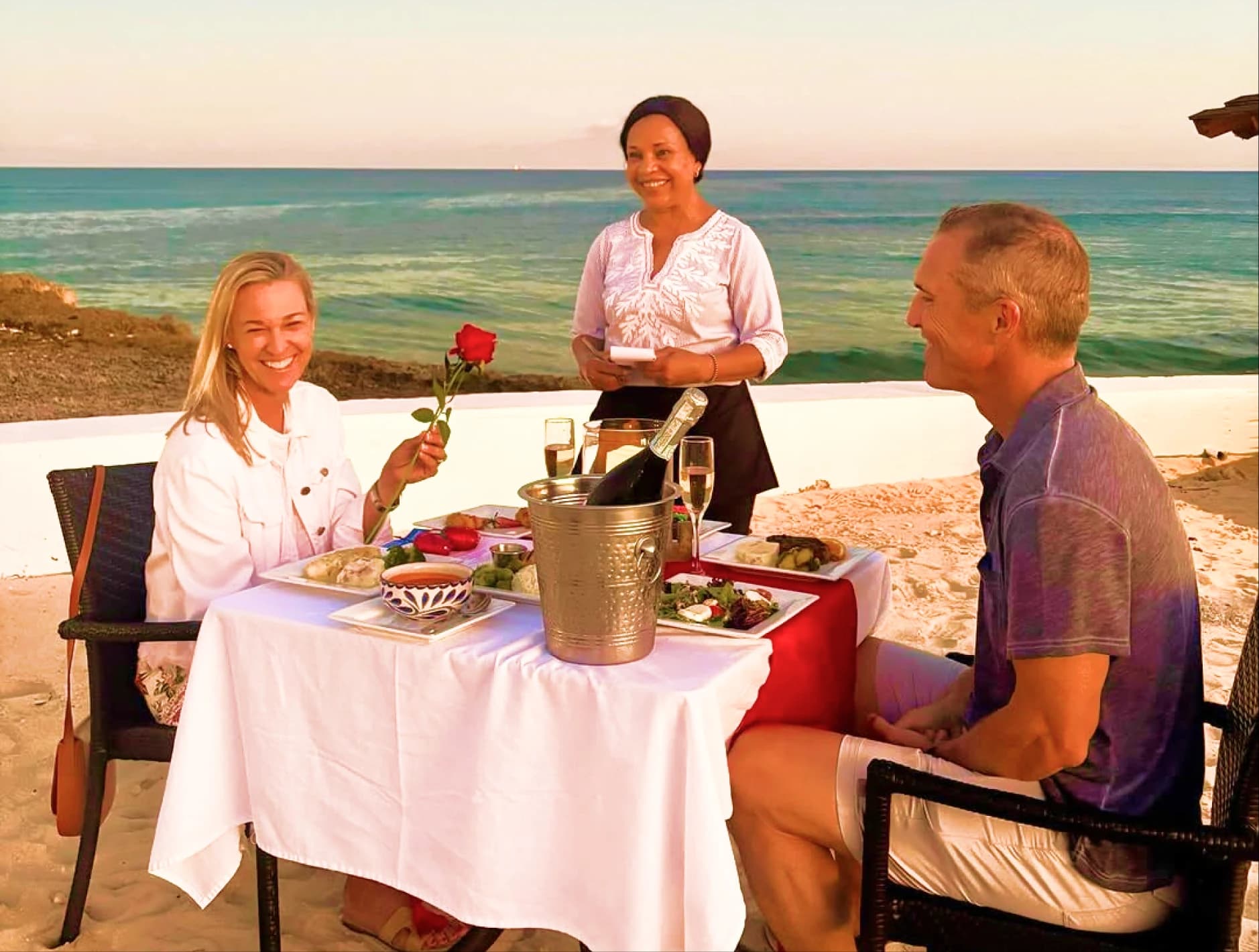 Abaco Inn outdoor dining