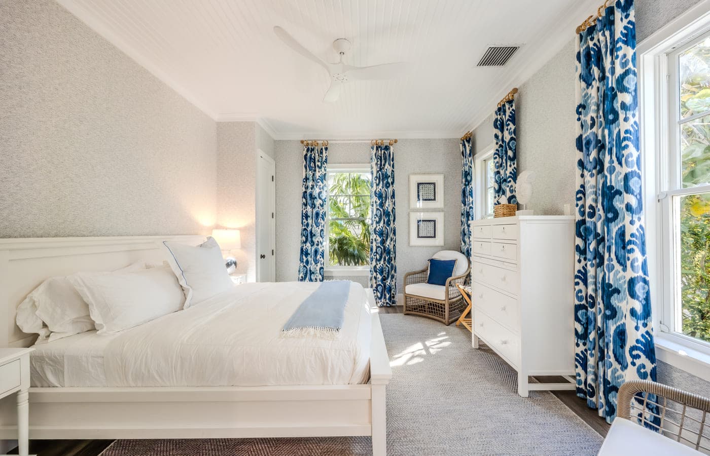 A villa bedroom in blue and white